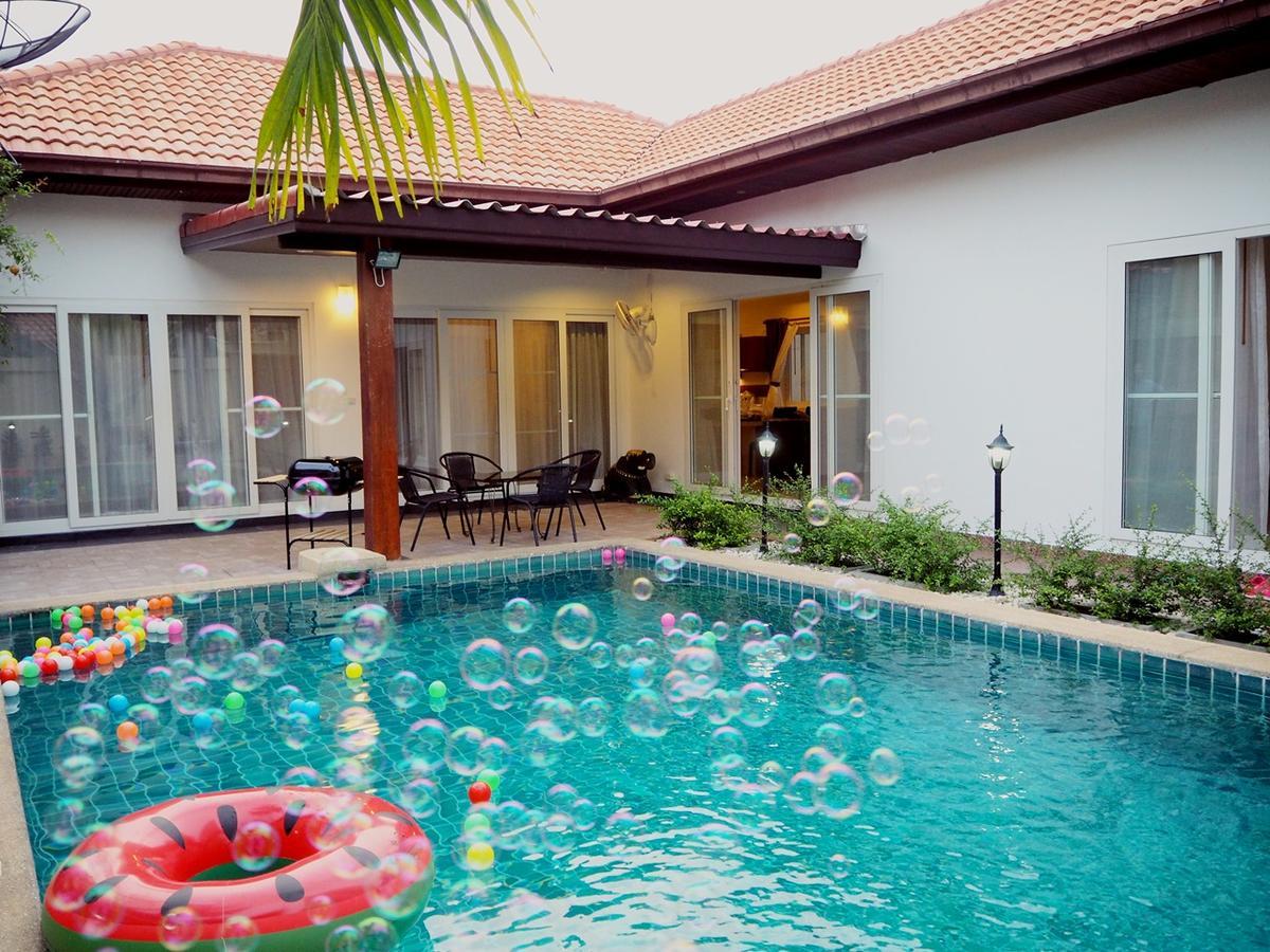 The Beach Pool Villa 芭達亞 外观 照片