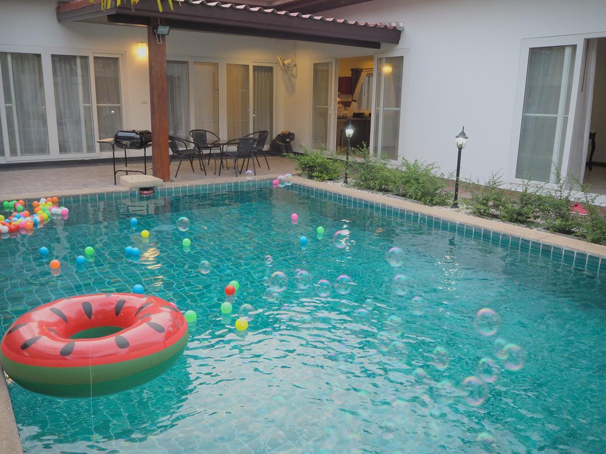The Beach Pool Villa 芭達亞 外观 照片