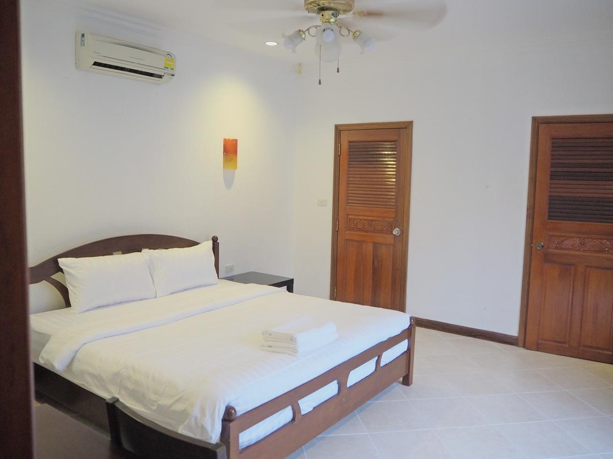 The Beach Pool Villa 芭達亞 外观 照片