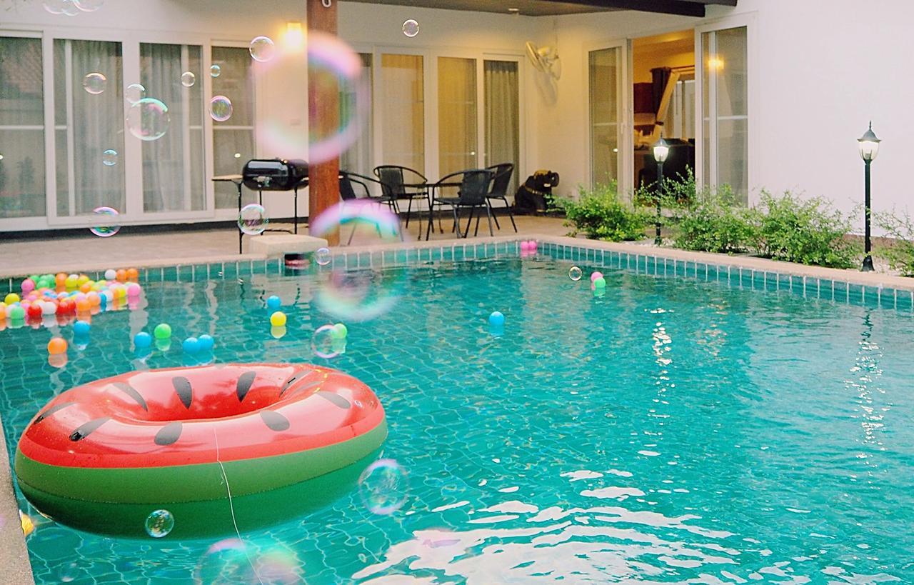 The Beach Pool Villa 芭達亞 外观 照片